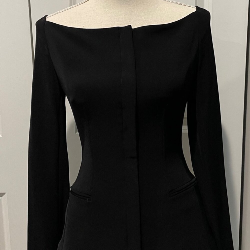 NWT Theory Off-the-Shoulder Black Biostretch Crepe Jacket